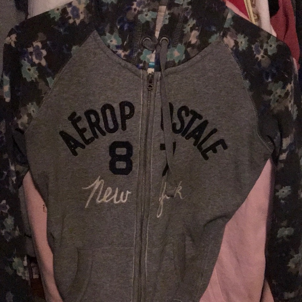 Cute Aeropostale zip up
